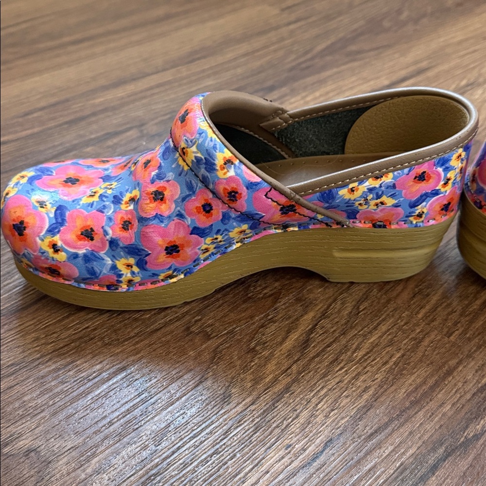 DANSKO floral clogs - Picture 4 of 6